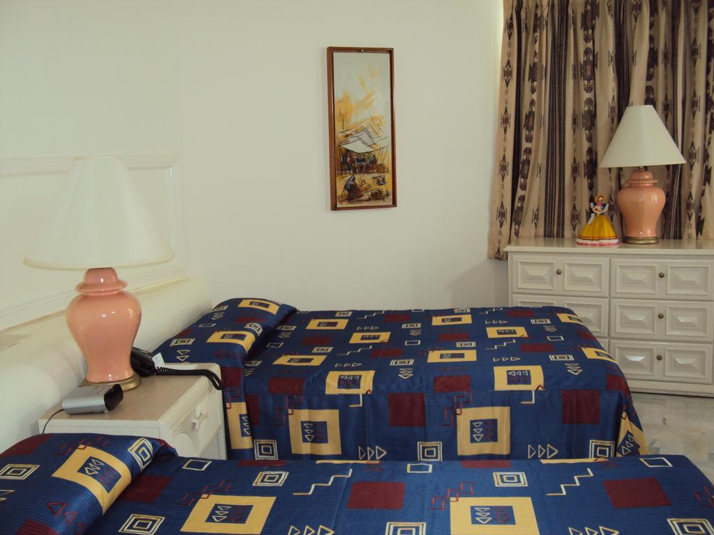 Hotel Acapulco Malibu Extérieur photo