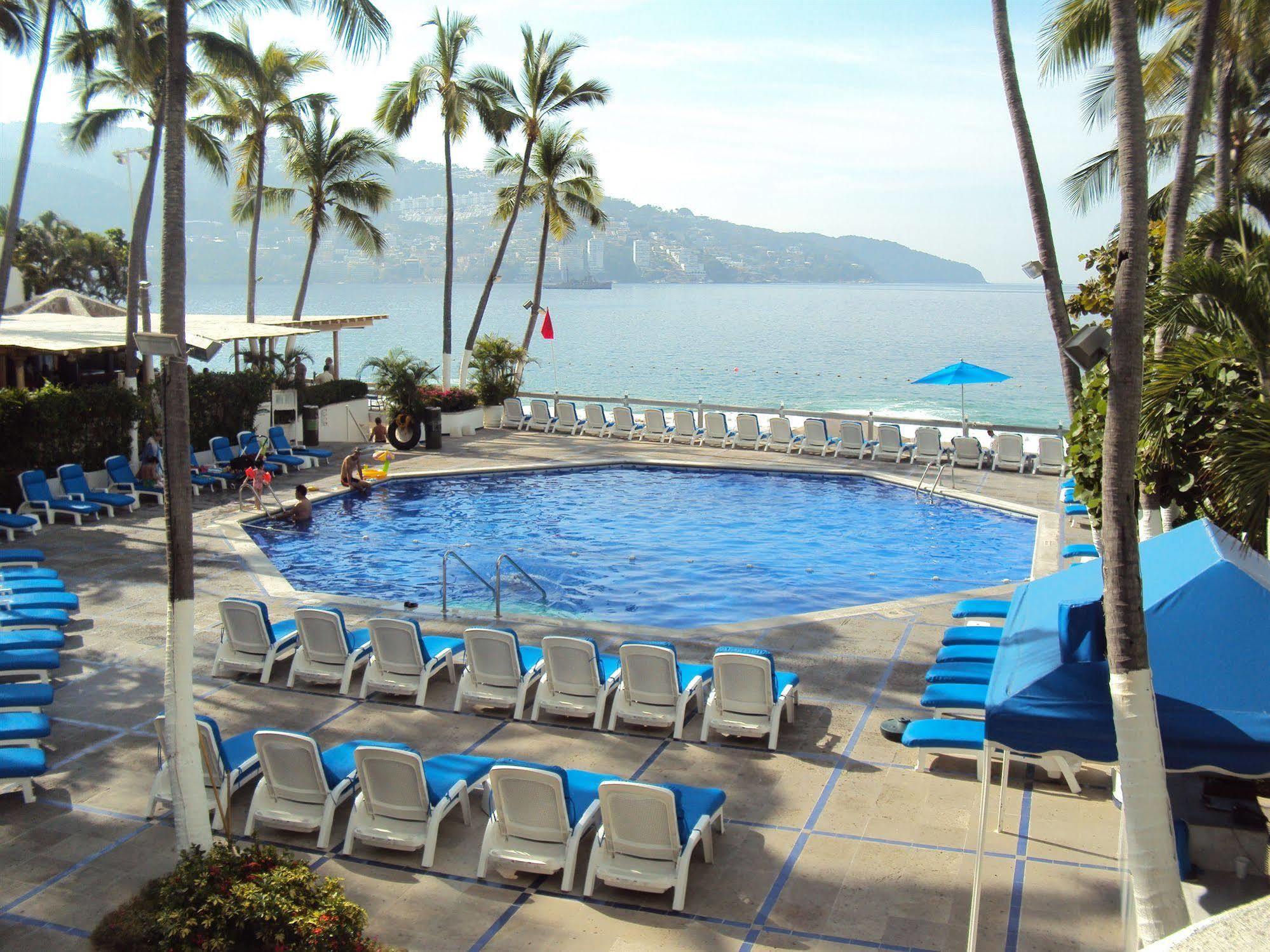 Hotel Acapulco Malibu Extérieur photo