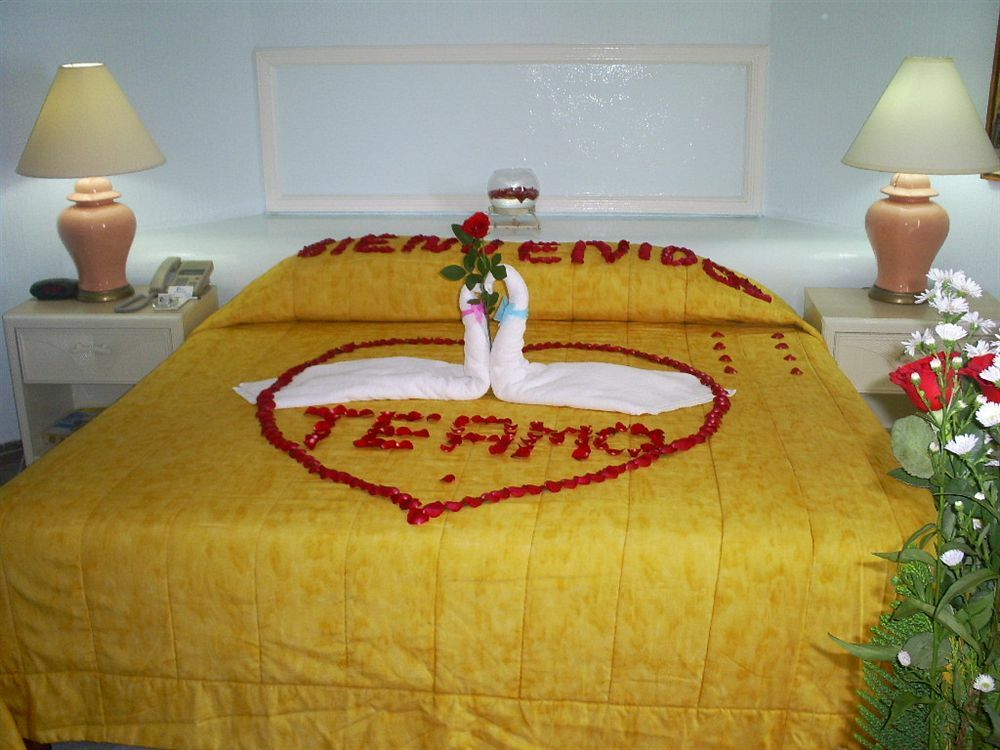 Hotel Acapulco Malibu Extérieur photo